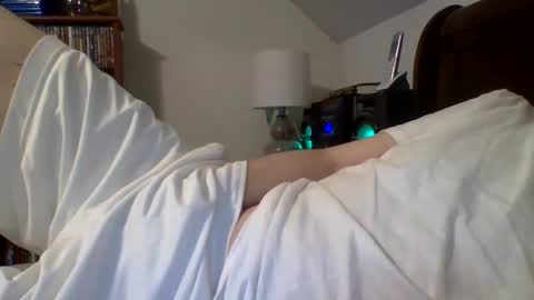 sosofaggot online show from February 26, 2025, 12:25 pm