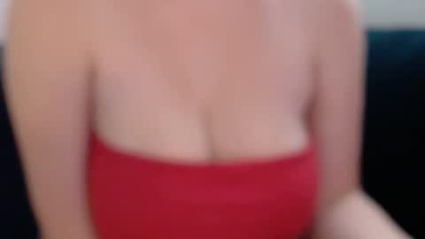 Snapshot of sosweetly chatting on March 5, 2026, 7:10 pm Sweetly online show from March 5, 2026, 7:10 pm