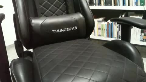 Snapshot of soul57 chatting on January 25, 2025, 10:28 pm soul57 online show from January 25, 2025, 10:28 pm