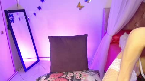 Soul Aura online show from April 2, 2026, 3:37 am