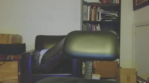 Southernblueyes online show from April 20, 2026, 2:58 am