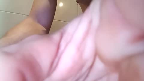 Snapshot of sowbilbao1 chatting on March 31, 2026, 11:05 pm sowbilbao1 online show from March 31, 2026, 11:05 pm