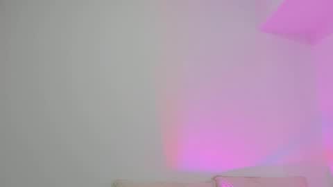 Instagram Soyamandaa  1 online show from November 2, 2025, 7:05 pm