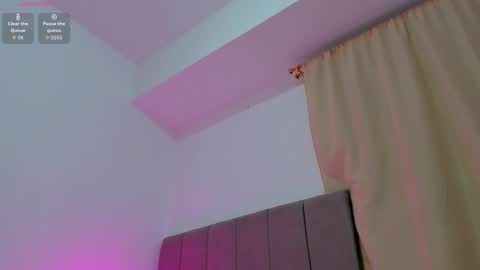 Instagram Soyamandaa  1 online show from December 2, 2025, 11:11 pm