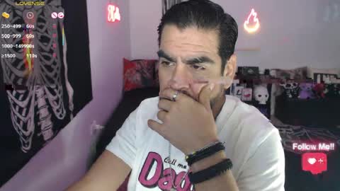 El Carlitos online show from May 12, 2026, 2:03 pm