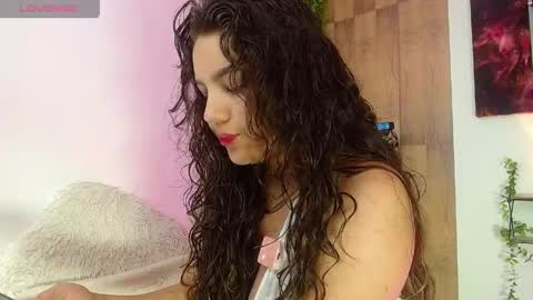 Snapshot of soygreeicy chatting on April 26, 2026, 4:21 am greeicy online show from April 26, 2026, 4:21 am