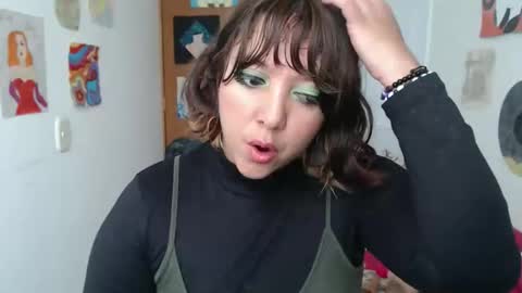 Nana Bela  online show from November 24, 2025, 4:07 pm