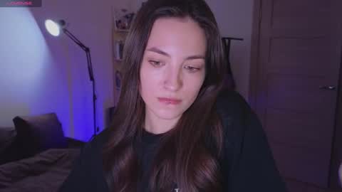 Snapshot of space_x_roxy chatting on December 9, 2024, 3:44 pm Roxy online show from December 9, 2024, 3:44 pm