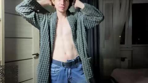 Snapshot of spaisenok chatting on September 21, 2025, 5:36 pm Mike online show from September 21, 2025, 5:36 pm