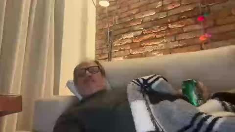 Snapshot of spanishcheerfulprincess chatting on November 24, 2025, 12:43 am spanishcheerfulprincess online show from November 24, 2025, 12:43 am