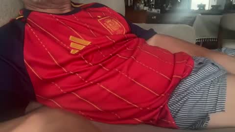 Snapshot of spanishcheerfulprincess chatting on July 20, 2026, 12:47 am spanishcheerfulprincess online show from July 20, 2026, 12:47 am