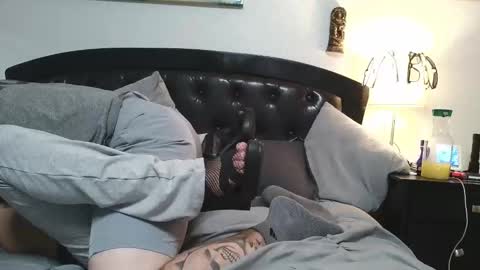 spankandsubmit online show from September 24, 2025, 5:22 am