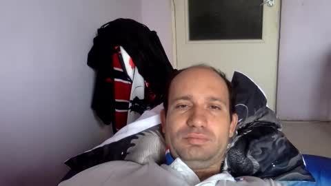 Snapshot of sparei7 chatting on October 26, 2025, 10:21 am Snaiky online show from October 26, 2025, 10:21 am