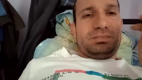 Snaiky online show from March 13, 2026, 4:02 pm