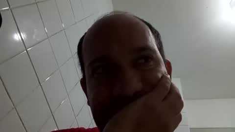 Snaiky online show from April 4, 2026, 8:34 am