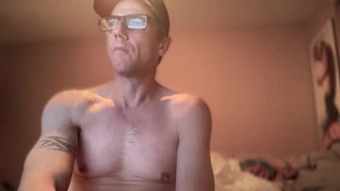 Dad online show from November 17, 2025, 3:07 pm