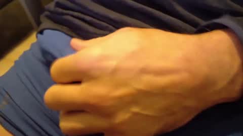 sparklenuts17 online show from January 15, 2025, 2:35 pm