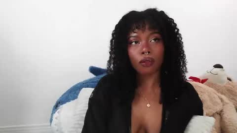 Soleil online show from September 20, 2025, 7:26 pm