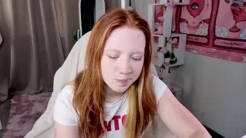 Snapshot of sparky_fox chatting on July 16, 2026, 12:16 am Nika online show from July 16, 2026, 12:16 am