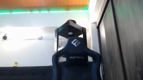     online show from February 21, 2026, 5:19 am