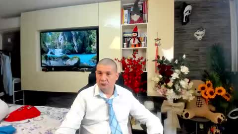 Snapshot of spartandaddy48 chatting on May 1, 2026, 11:15 am Spartan online show from May 1, 2026, 11:15 am