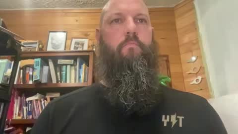 Snapshot of spenderal chatting on January 14, 2025, 1:47 am Beard Guy online show from January 14, 2025, 1:47 am