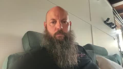 Snapshot of spenderal chatting on October 23, 2025, 4:56 am Beard Guy online show from October 23, 2025, 4:56 am