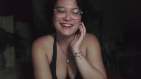 Snapshot of spiceberrybb chatting on September 20, 2025, 1:17 am spiceberrybb online show from September 20, 2025, 1:17 am