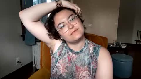 Snapshot of spiceberrybb chatting on May 9, 2026, 7:52 pm spiceberrybb online show from May 9, 2026, 7:52 pm