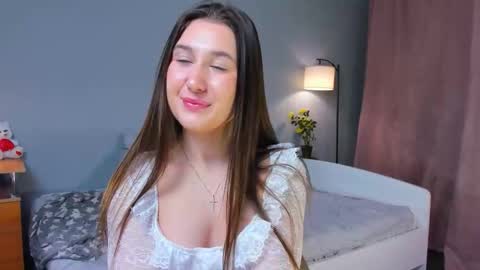 Elva online show from December 18, 2025, 7:20 pm