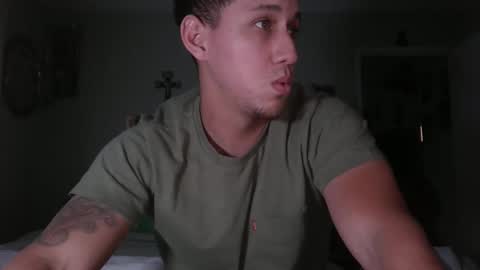 spicey_couple222 online show from December 4, 2024, 12:41 am