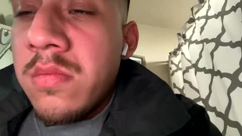 spicey_couple222 online show from March 6, 2025, 1:27 am