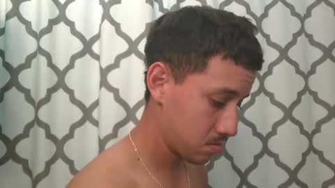 spicey_couple222 online show from October 23, 2025, 11:57 pm