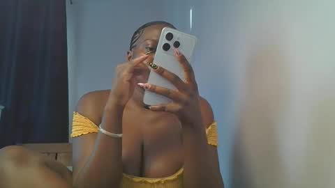Snapshot of spicy_cherrie chatting on May 15, 2026, 2:24 pm cherrie online show from May 15, 2026, 2:24 pm
