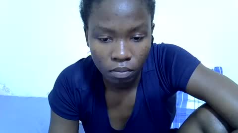 Snapshot of spicy_kittie chatting on June 18, 2026, 1:04 pm Kittle online show from June 18, 2026, 1:04 pm