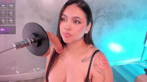 Snapshot of spicy_monroe chatting on July 15, 2026, 4:34 pm Spicy online show from July 15, 2026, 4:34 pm