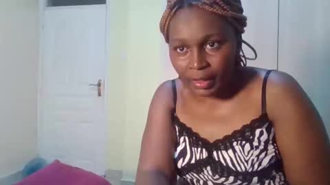 spicy_vibezz online show from October 21, 2025, 10:32 pm