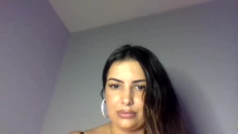 spicymami0333 online show from September 11, 2025, 2:44 am