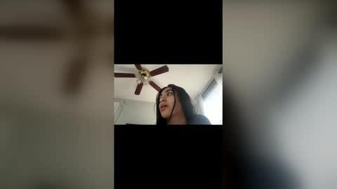 spicypiscesxo online show from April 15, 2026, 3:08 pm