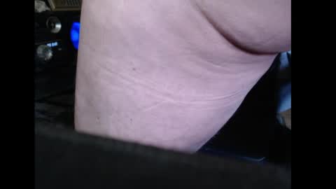 bri and mags fun room online show from April 15, 2026, 5:53 pm