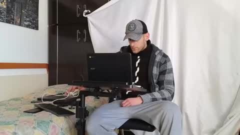 Marco. When Im offline you can view premium content in bio online show from February 13, 2025, 3:14 pm