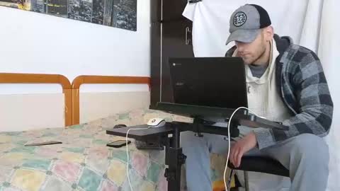 Marco. When Im offline you can view premium content in bio online show from February 17, 2025, 11:02 am