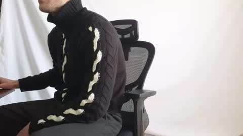 Marco. When Im offline you can view premium content in bio online show from February 5, 2026, 12:10 pm