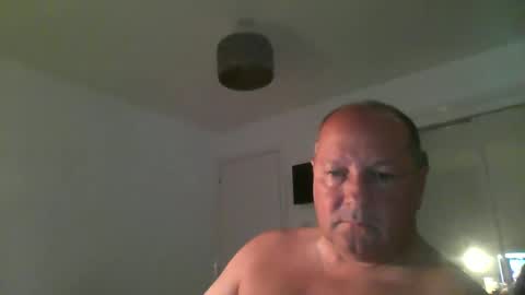 Snapshot of spidey1051a chatting on May 16, 2026, 7:49 am spidey1051a online show from May 16, 2026, 7:49 am