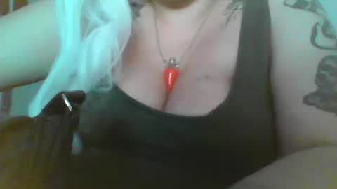 Vanessa Spade online show from February 12, 2025, 10:24 am