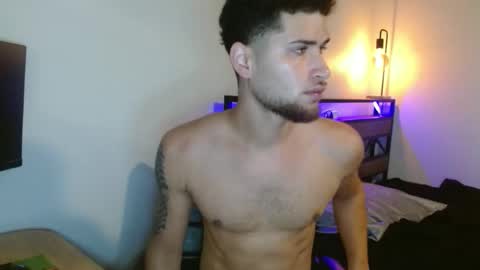 Splash8x online show from October 31, 2025, 3:57 pm