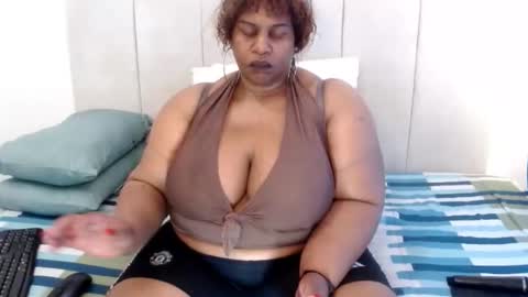 Snapshot of splendidtalitha chatting on April 14, 2026, 12:11 pm SplendidTalitha online show from April 14, 2026, 12:11 pm