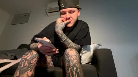 sportsfreak1619 online show from March 16, 2026, 5:44 am