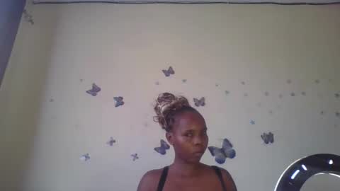 sprinkle333786 online show from April 12, 2026, 8:52 am