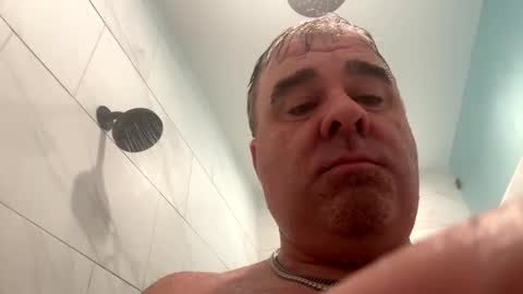 sprtsnut33 online show from October 26, 2025, 6:58 pm